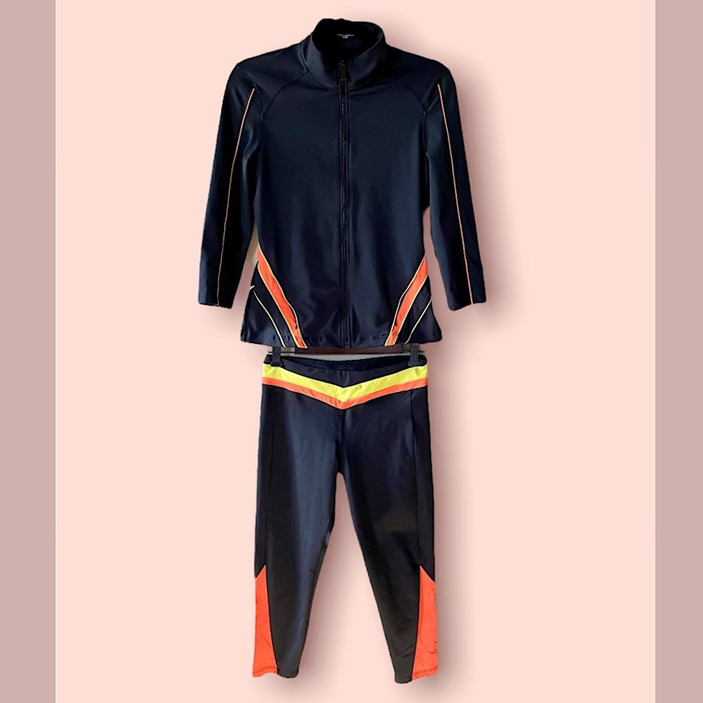bebe Sport Athletic Wear Set Laser Cut Zip Up Jacket with Capri Pants
